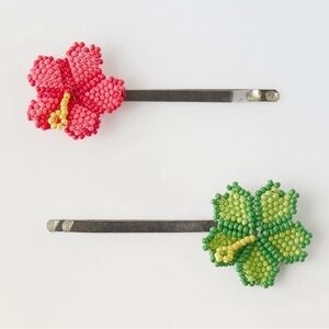 NWT Zara Girls Kids Beaded Floral Hair Clips 2pcs 🌸